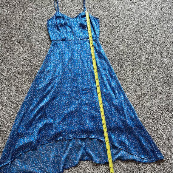 Lulu's Dreams of Love royal blue & red floral sleeveless midi dress size M - Picture 12 of 14